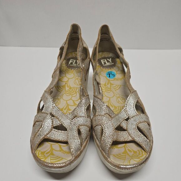 Fly London Yadi Wedge Sandals Metallic Leather Women's 7.5 - Picture 2 of 8
